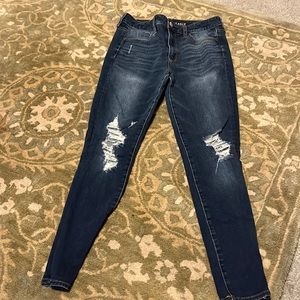 American Eagle 360 Next Level Stretch size 8